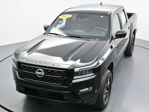 Used 2023 Nissan Frontier SV w/ Midnight Edition Package image 38