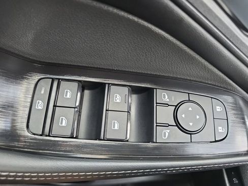 New 2026 Nissan Rogue SV AWD/4WD image 30
