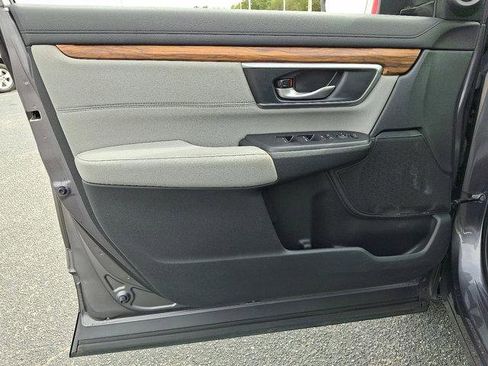 Used 2018 Honda CR-V EX image 12