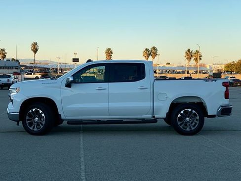New 2026 Chevrolet Silverado 1500 LT image 8