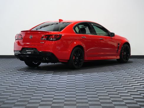 Used 2017 Chevrolet SS RWD image 6