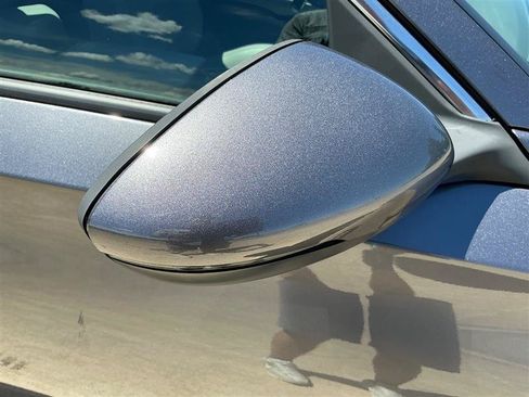 Used 2018 Honda Accord Touring image 15