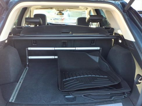 Used 2019 Cadillac XT5 Premium Luxury w/ Driver Assist Package image 15