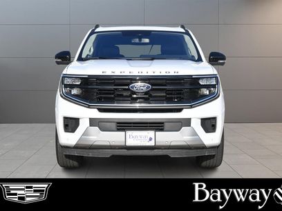 Used 2025 Ford Expedition Platinum