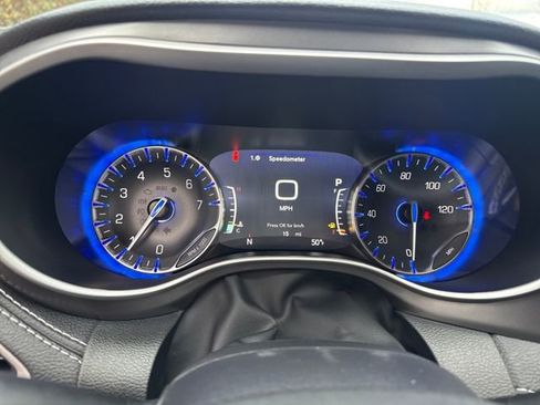 New 2026 Chrysler Pacifica Select image 20