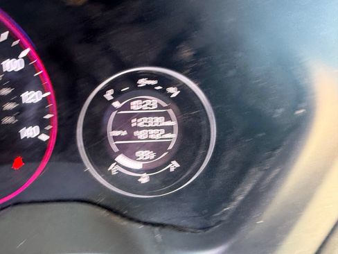 Used 2017 Honda HR-V LX image 15