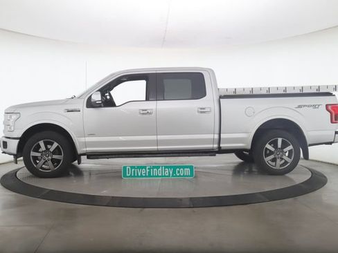 Used 2017 Ford F150 Lariat w/ Equipment Group 502A Luxury AWD/4WD image 9