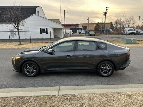 Certified 2025 Kia K4 LXS image 27