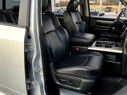 Used 2018 RAM 2500 Laramie w/ Sport Appearance Group image 7