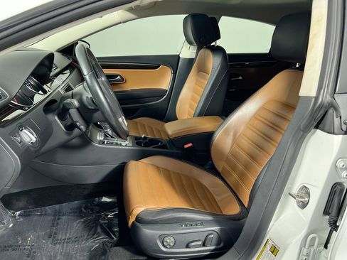 Used 2017 Volkswagen CC R-Line Executive image 12