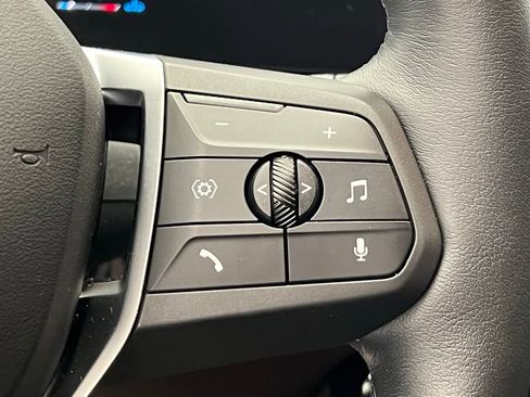 Certified 2025 BMW X1 xDrive28i image 17