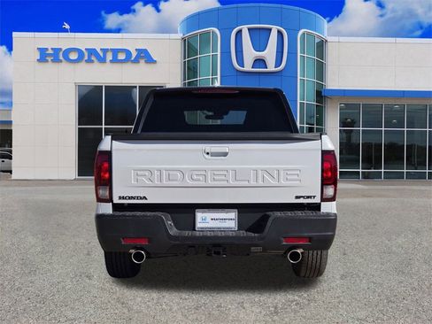 New 2026 Honda Ridgeline Sport image 4