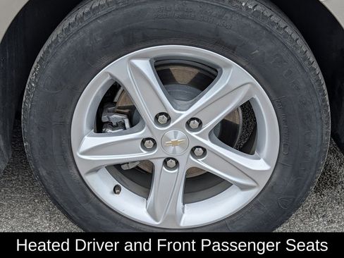 Used 2025 Chevrolet Malibu LT image 9