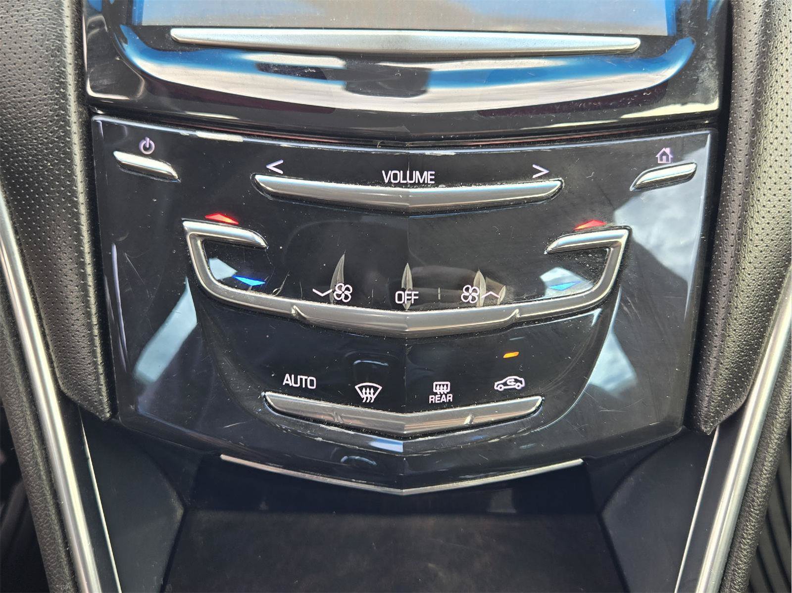 Used 2014 Cadillac XTS FWD image 17