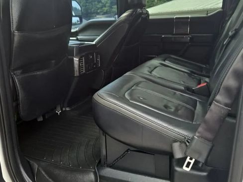 Used 2017 Ford F250 Platinum w/ Platinum Ultimate Package AWD/4WD image 11