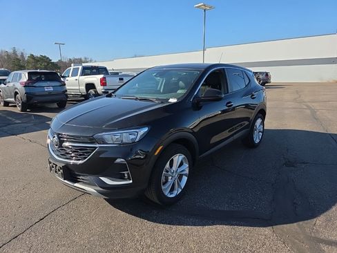 Used 2022 Buick Encore GX Preferred w/ Cold Weather Comfort Package AWD/4WD image 4