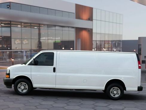 Used 2020 Chevrolet Express 2500 Extended w/ Driver Convenience Package RWD image 3