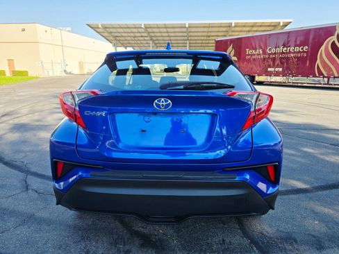 Used 2019 Toyota C-HR LE image 7