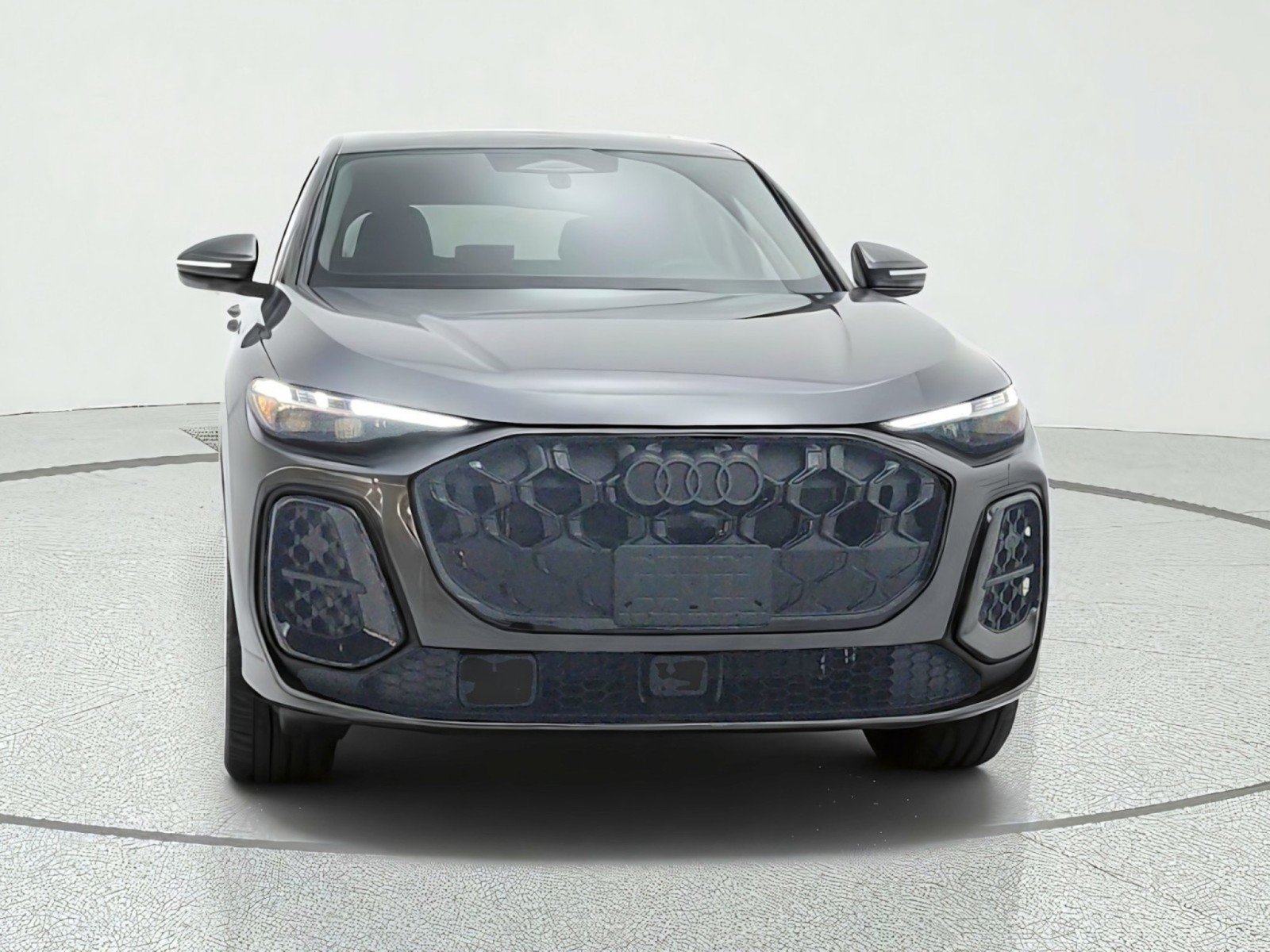 New 2026 Audi Q5 Premium Plus AWD/4WD image 2