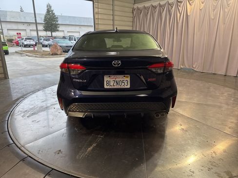 Used 2020 Toyota Corolla XSE image 6