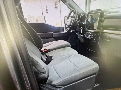 Used 2025 Ford F150 XLT w/ Equipment Group 301A Standard AWD/4WD image 7
