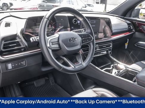 Used 2025 Chevrolet Traverse Z71 w/ Driver Confidence Package AWD/4WD image 5