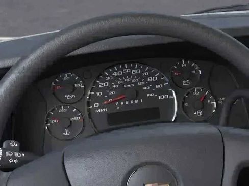 New 2025 Chevrolet Express 3500 LT w/ LT Preferred Equipment Group RWD image 2