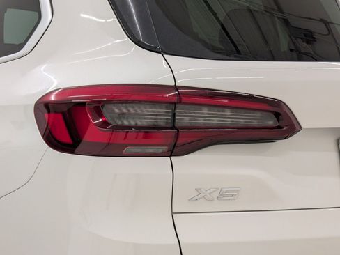 Certified 2023 BMW X5 xDrive45e w/ Luxury Seating Package image 13