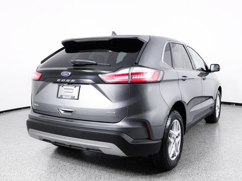 Used 2022 Ford Edge SEL AWD/4WD image 9