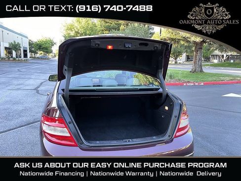 Used 2008 Mercedes-Benz C 300 Sedan image 18