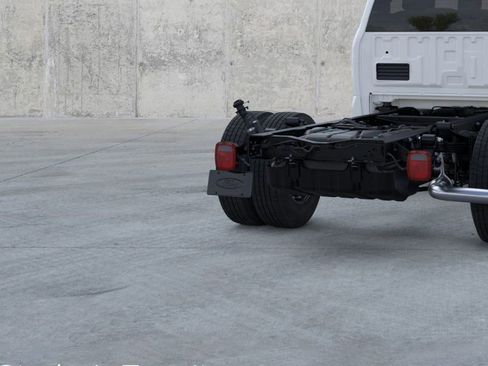 New 2026 Ford F350 XL w/ XL Chrome Package image 21
