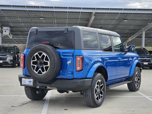 Used 2024 Ford Bronco Outer Banks image 4