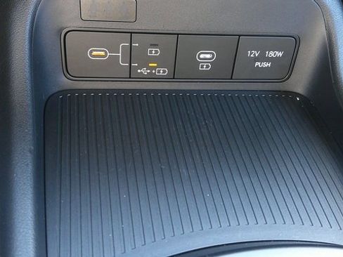 Certified 2024 Hyundai Kona SE image 14