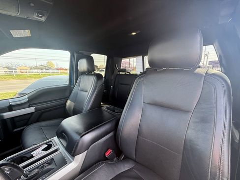 Used 2015 Ford F150 Lariat image 13