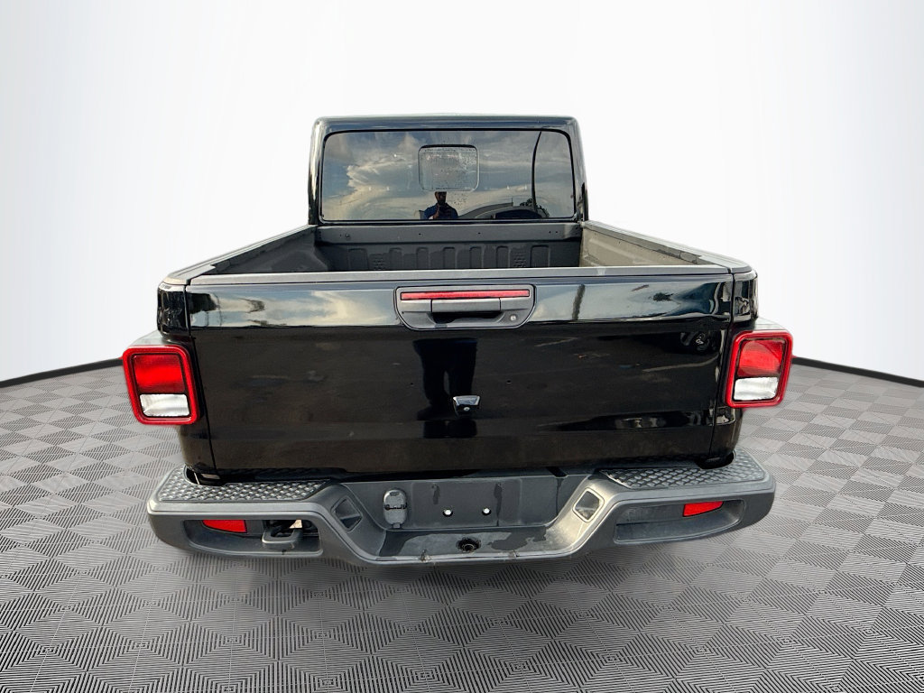 Certified 2023 Jeep Gladiator Overland AWD/4WD image 7