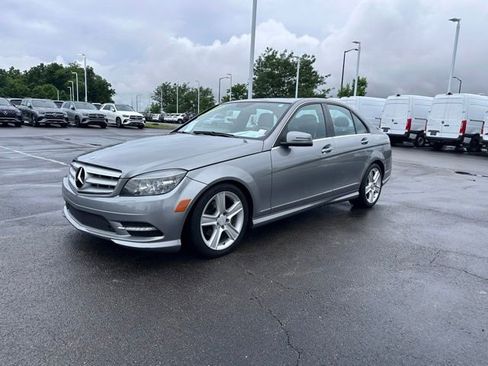 Used 2011 Mercedes-Benz C 300 4MATIC Sedan image 5