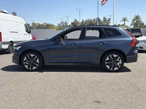 Certified 2026 Volvo XC60 B5 Plus AWD/4WD image 9