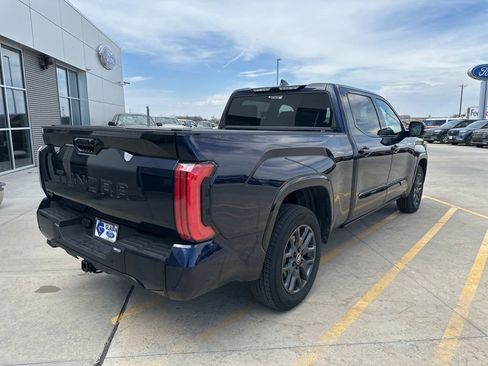 Used 2025 Toyota Tundra Platinum AWD/4WD image 10