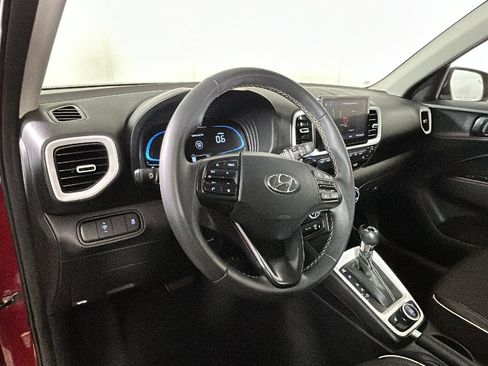Certified 2023 Hyundai Venue Limited w/ Cargo Package FWD image 14