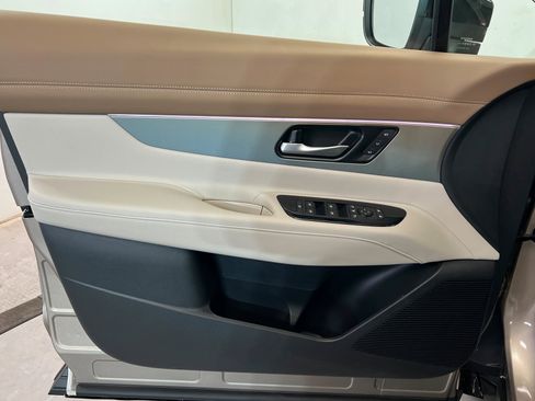 New 2026 Nissan Murano Platinum image 14