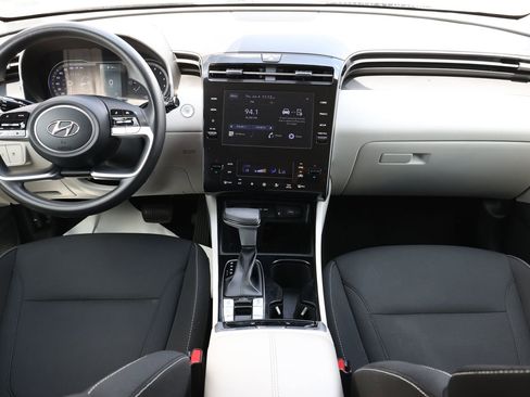 Used 2024 Hyundai Tucson SEL AWD/4WD image 2