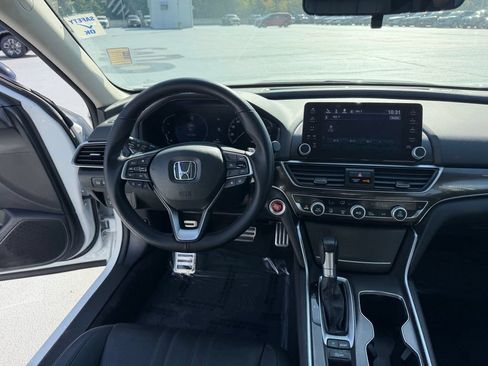 Certified 2022 Honda Accord Sport Special Edition image 16