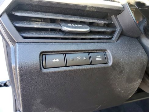 Used 2023 Nissan Altima 2.5 SR image 30