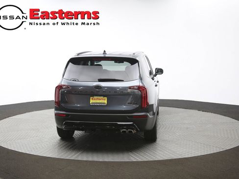 Used 2021 Kia Telluride EX w/ EX Premium Package image 42
