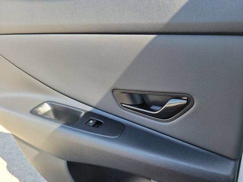 New 2026 Hyundai Elantra Sport FWD image 22