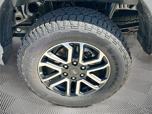 New 2025 Ford Ranger Lariat w/ FX4 Off-Road Package image 19
