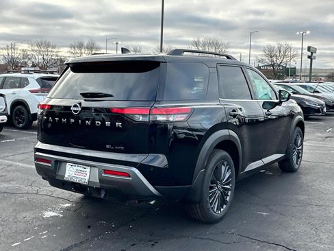 New 2026 Nissan Pathfinder SL w/ SL Premium Package (P04) AWD/4WD image 4