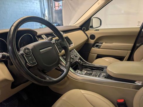 Used 2017 Land Rover Range Rover Sport HSE AWD/4WD image 20