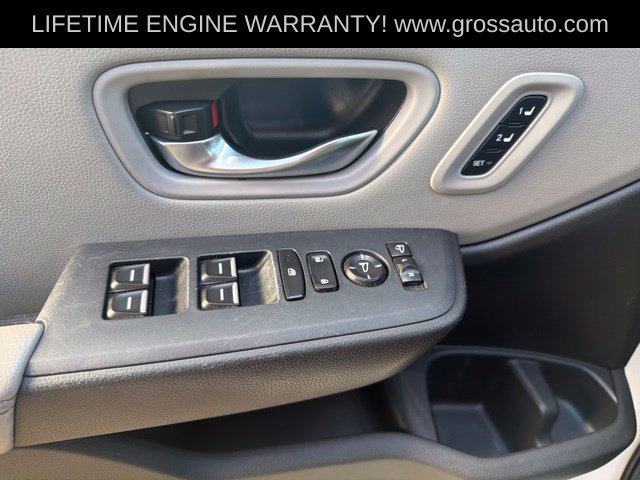 Used 2025 Honda Pilot Elite image 8