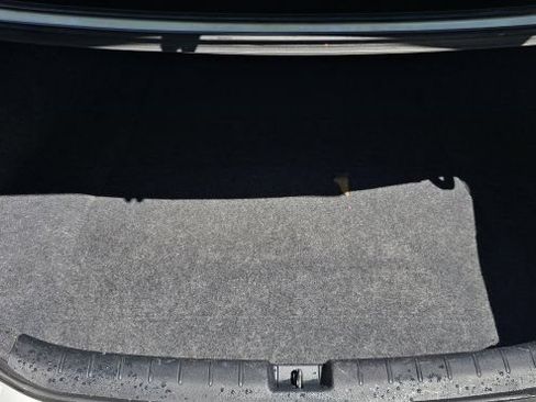 Used 2016 Honda Accord LX image 33